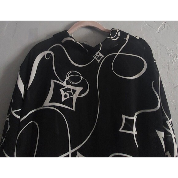 Lane Bryant  Tops  Blouse 26/28,Women, Polyester, Made In USA.cross In Front - Picture 6 of 13